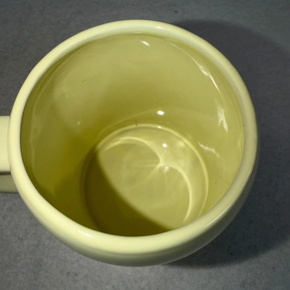 VP 2021 Oktoberfest Beer Stein Mug Ceramic‎ Pale Yellow 5